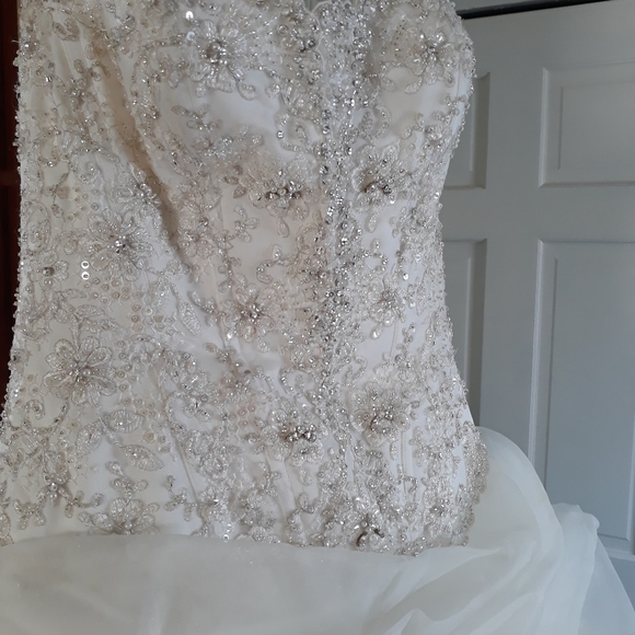 swarovski CRYSTAL STRAPLESS BALLGOWN WEDDING DRESS - Picture 3 of 6